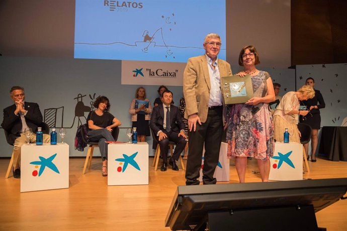 Sevilla.- Una sevillana, finalista del Concurso de Relatos Escritos por Personas Mayores 2019 de La Caixa