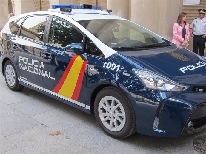 Zaragoza.- Llega a Aragón el primer vehículo "comisaría móvil" de la Policía Nacional