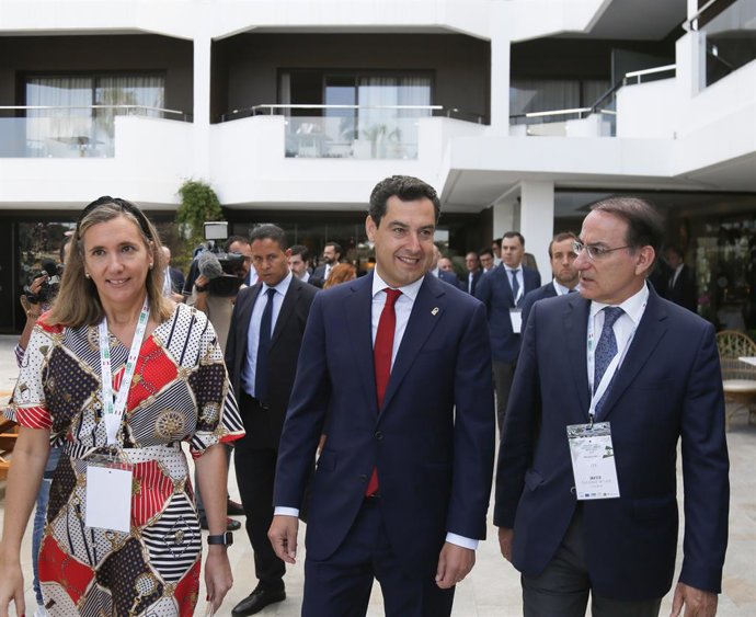 Moreno amplía un día su viaje oficial a Marruecos para reunirse en el presidente de la región de Tánger