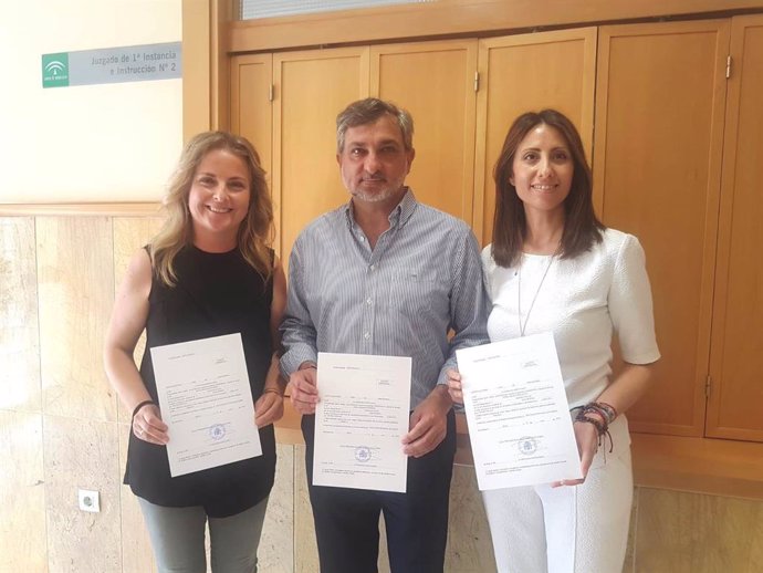Almería.-Los concejales de PP en Berja María Luisa Cruz y de Vox en Adra Juan José Ibáñez, nuevos diputados provinciales