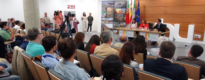 Presentan un nuevo centro que investigará la prevención y extinción de fuegos forestales en Andalucía y Portugal