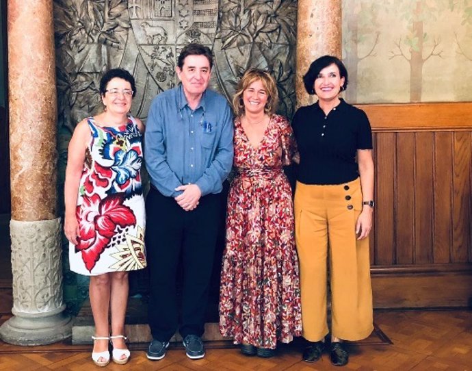 El director del Cervantes se reúne con los responsables de los institutos culturales de Cataluña, País Vasco y Galicia