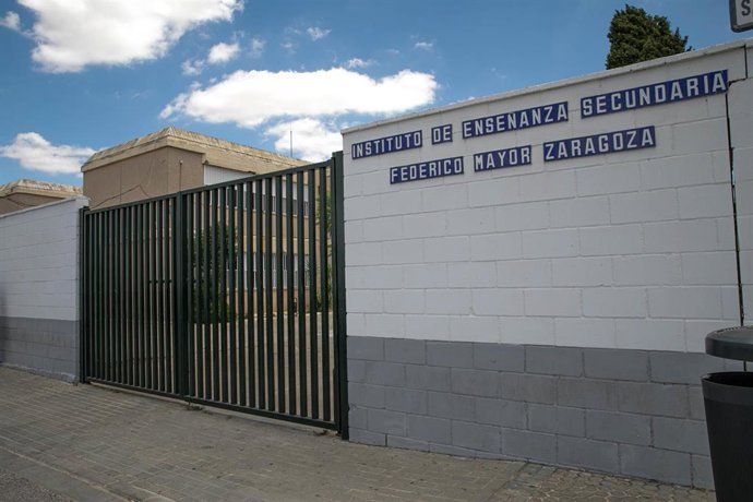 Sevilla.- La Junta investiga las causas de la deflagración en el instituto de Bellavista con tres heridos