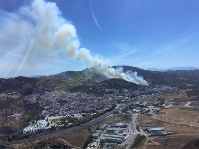 Málaga.- Sucesos.- Declarado un incendio forestal en Casarabonela