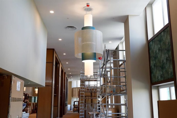 El hotel RIU Plaza España abrirá parte de sus habitaciones en julio y de forma completa para reservas en septiembre