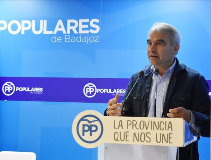 Designados los diputados que formarán el Grupo Popular en la Diputación de Badajoz, entre los que se encuentra Fragoso