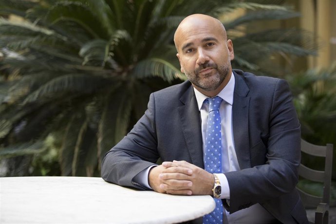 Enimbos colabora con la fundación CurArte para mejorar la vida de los niños hospitalizados