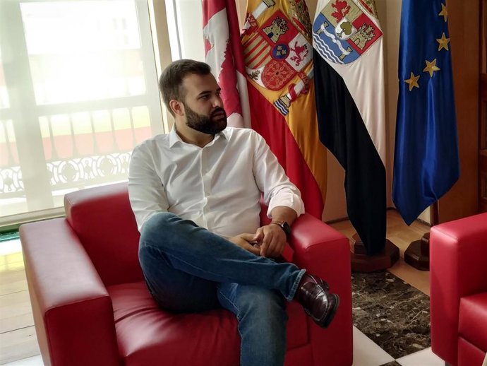 El alcalde de Cáceres asumirá la Concejalía de Medio Ambiente y Parques y Jardines