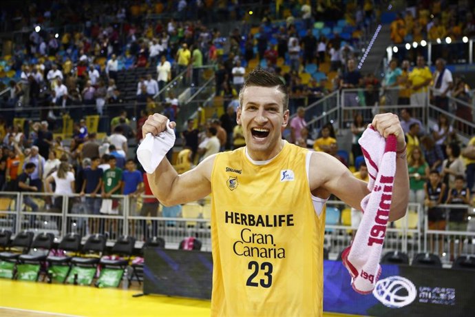  HERBALIFE GRAN CANARIA - ICL MANRESA, Alen Omic