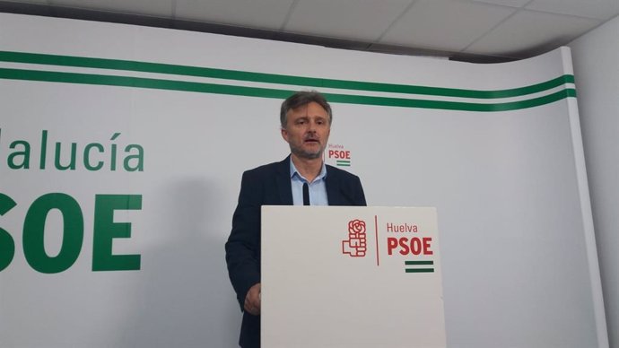Fiscal (PSOE-A) lamenta que la Junta "se haya olvidado" del programa Iberlince y que el medio ambiente "haya muerto"