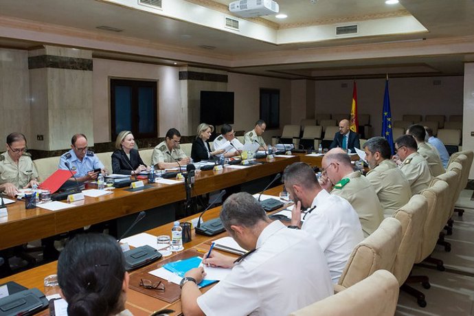 Asociación de suboficiales abandona una reunión con el Ministerio de Defensa tras denunciar "discriminación"