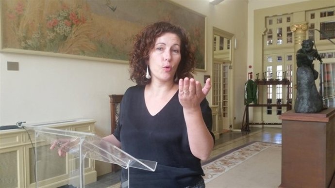 26M.- Sílvia Tur encapalar la coalició de GxF, PSOE i IU en el Parlament