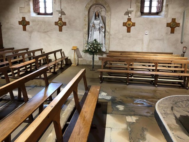 La rotura de una tubería inunda la iglesia de la Santísima Trinidad del Arrabal (Salamanca)
