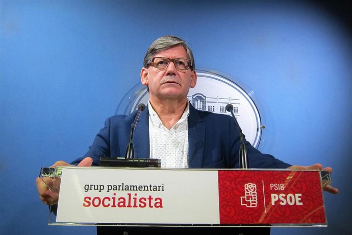 El diputado del PSIB, Vicen Thoms