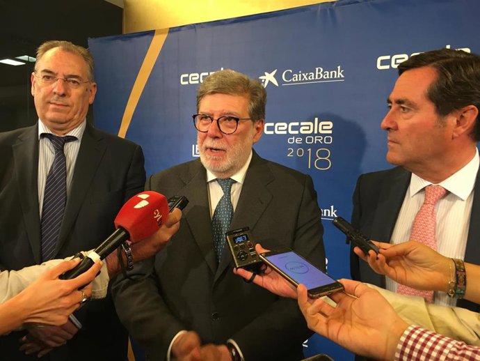 Aparicio aboga por la creación de un sistema de incentivos fiscales a la inversión para generar empleo