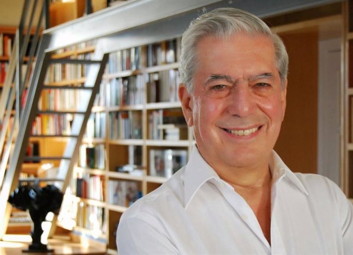Vargas Llosa cancela su asistencia a un acto en la Universidad de Gran Canaria por prescripción médica