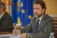 Alonso (CC) ve un Gobierno "radical de izquierdas" en Canarias y "escorado a Gran Canaria"