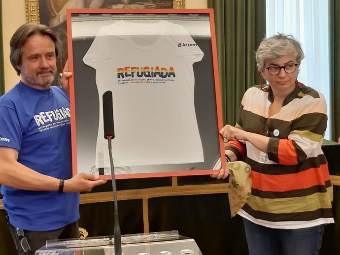 Gijón.- El PSOE mantendrá la apuesta por el Grado de Deporte pero advierte de que supone ceder equipamientos