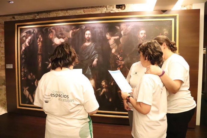 Alma Mater Museum favorece el acceso a la cultura a personas con limitaciones cognitivas