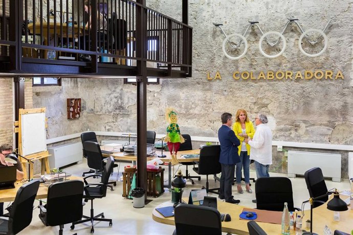 La consejera municipal de Economiá, Emprendimiento y Empleo, Carmen Herrate en Zaragoza Activa