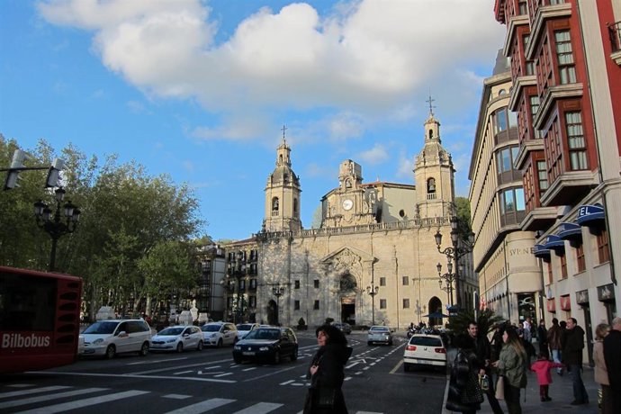 Bilbao nubes y claros