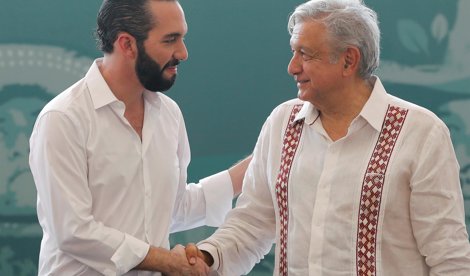 Política
