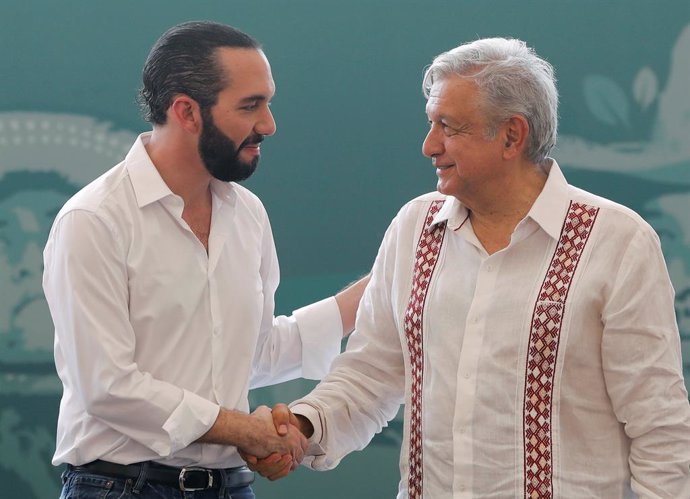 Mexico's President Lopez Obrador and El Salvador's President Nayib Bukele meet in Puerto Chiapas