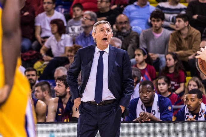 BARCELONA, SPAIN  APRIL 05: Svetislav Pesic, Head coach of FC Barcelona Lassa in action during the Turkish Airlines EuroLeague match between Fc Barcelona Lassa and Khimki Moscow Region at Palau Blaugrana on April 05, 2018, in Barcelona, Spain. (Javier 