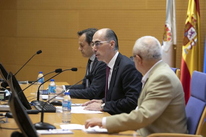 El conselleiro de Sanidade, Jesús Vázquez Almuiña.