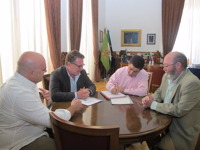 La Diputación renueva su apoyo al club Jaén Rugby para la próxima temporada