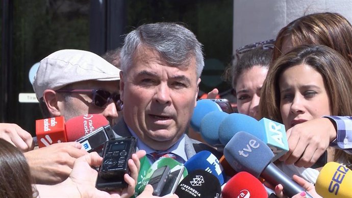 El abogado de cuatro de los cinco miembros de 'La Manada', Agustín Martínez Becerra