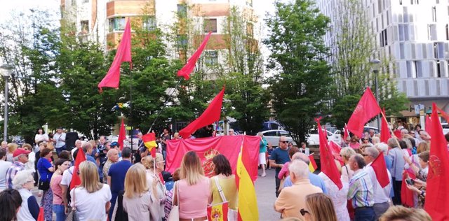 Concentración en Pamplona contra la política de pactos del PSN