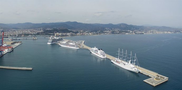 Cruceros Málaga puerto