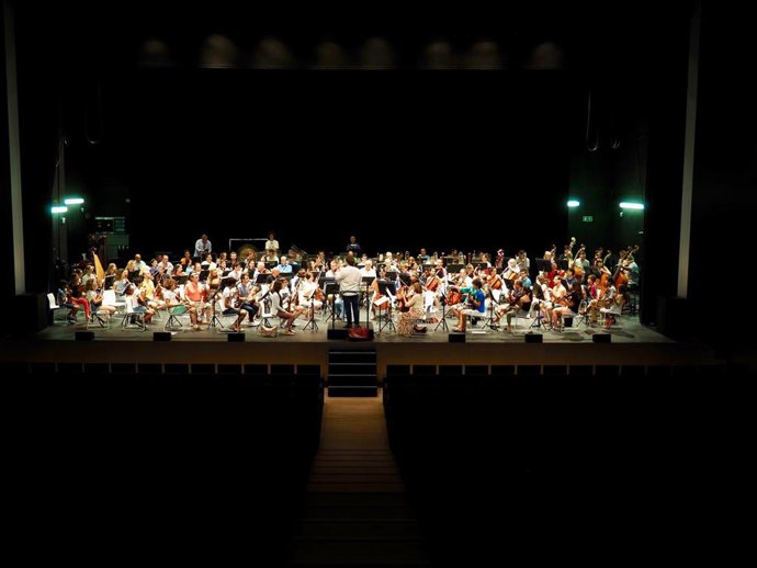 Imagen de un concierto durante el campus 'Petita Simfnica' de la Orquesta Sinfónica de Baleares.