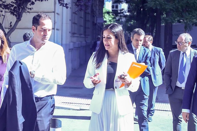 La vicealcaldesa de Madrid, Begoña Villacís, llega a la Sesión de constitución del Ayuntamiento de Madrid.