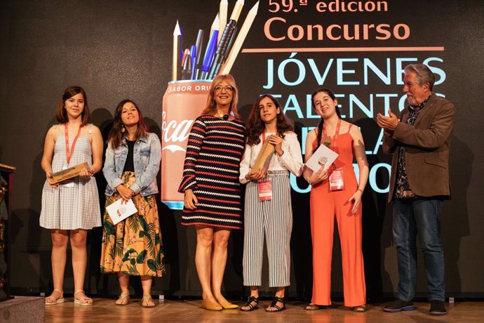 La madrileña Alicia Lastres, ganadora de la LIX edición del Concurso Coca-Cola J