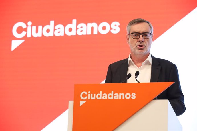 El secretari general de Ciudadanos, José Manuel Villegas, ofereix una roda de premsa després de la reunió del Comité permanent de Ciudadanos.