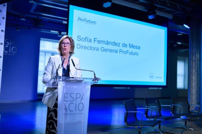La directora general de ProFuturo, Sofía Fernández de Mesa, en la presentación del documento 'Inteligencia Artificial en la educación: oportunidades y retos para el desarrollo', elaborado por ProFuturo y Unesco