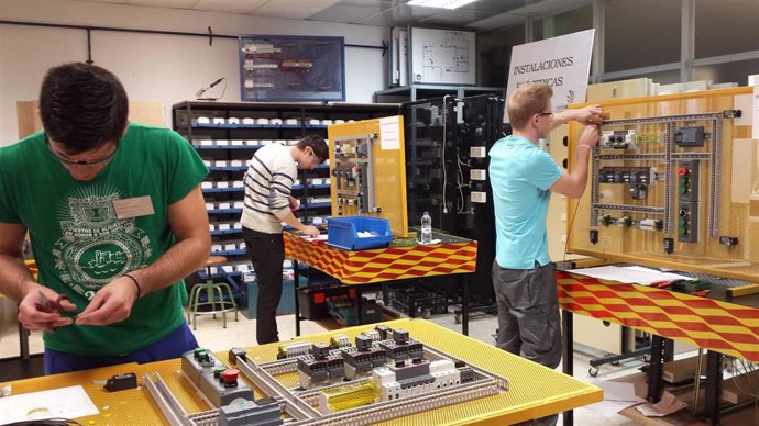 Alumnos de FP en una imagen de archivo