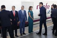 Pedro Sánchez augura que el AVE llevará más empleo y turismo a Granada
