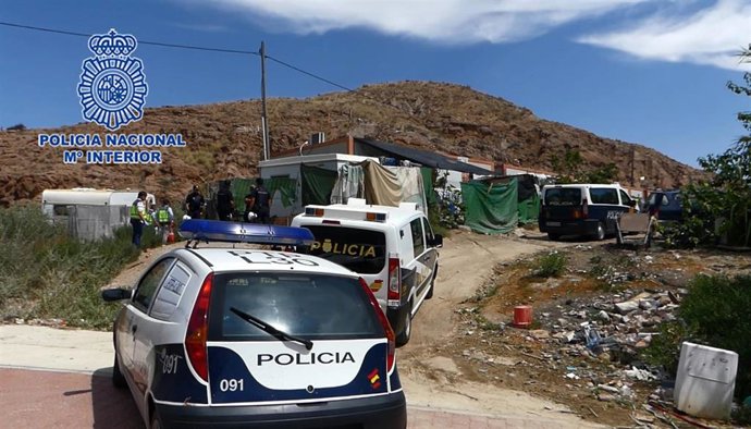 Imagen del registro domiciliario realizado por la Policía Nacional