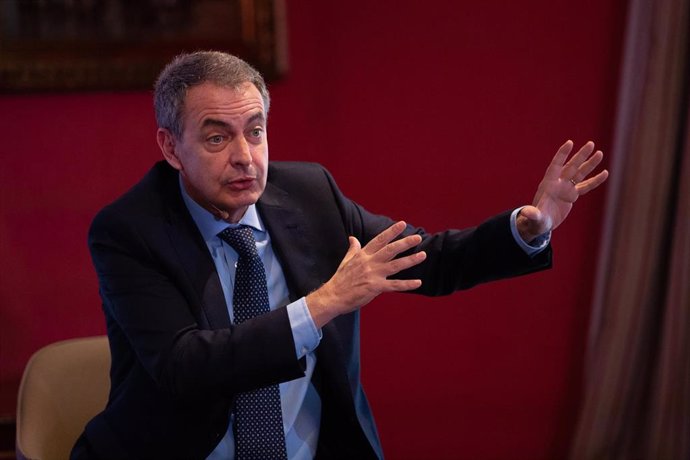 El expresidente del Gobierno, José Luis Rodríguez Zapatero, durante su intervención en la presentanción del libro de J.A.March, 'Poder y futuro'.