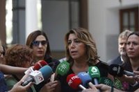 Susana Díaz critica la "falta de responsabilidad" de Cs: "Van envolviéndose en banderas y son patriotas de hojalata"
