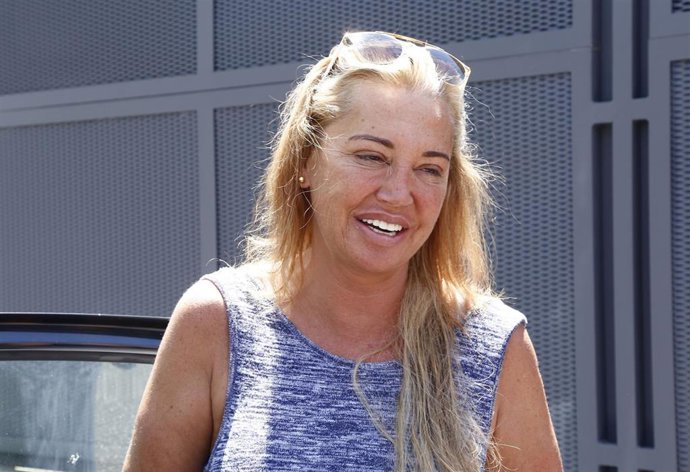 BELÉN ESTEBAN ANTES DE PASAR POR EL ALTAR JUNTO A MIGUEL MARCOS