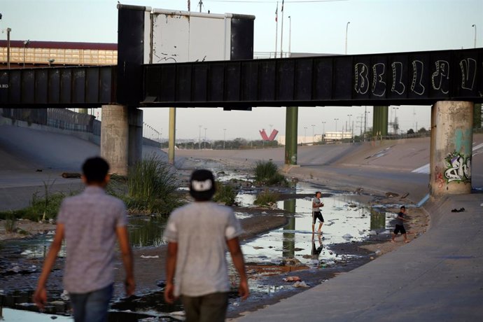 Frontera México EEUU por el río Bravo 