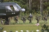 Foto: Mueren tres militares peruanos tras un enfrentamiento con el grupo terrorista Sendero Luminoso en una selva de Perú