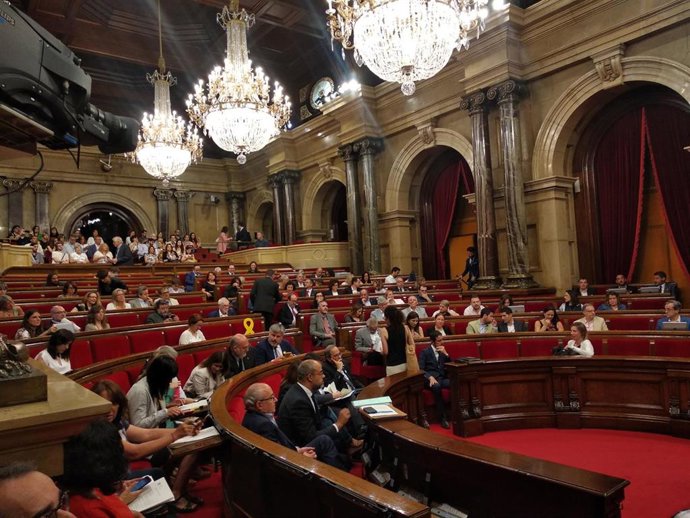 Pleno del Parlament