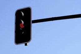 Imagen de un semáforo en la A-5.