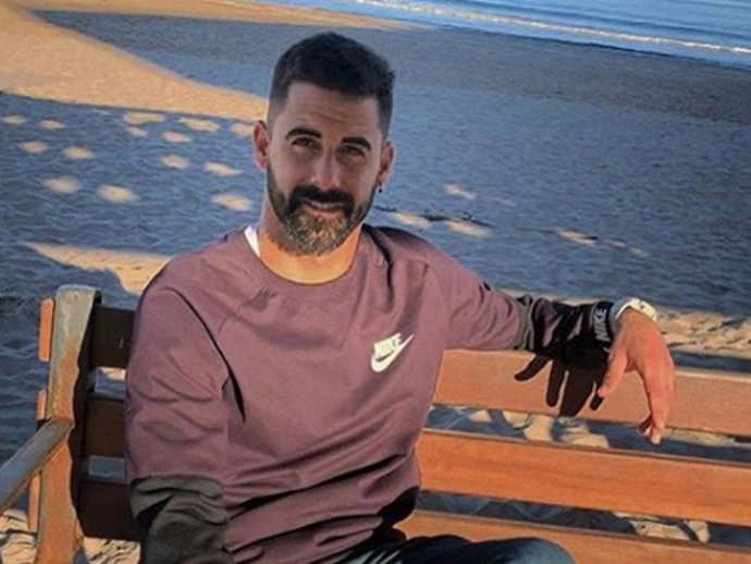 ¡Atención! Se Ha Producido Algo Que Jamás Esperábamos Que Se Produjese. Jonathan De Gran Hermano 15, Que Afianzó Su Relación Con Yoli Dentro De La Casa De Guadalix De La Sierra, Zanjó Su Relación Con Ella Hace Más O Menos Un Año. Recordemos Que La Aprej