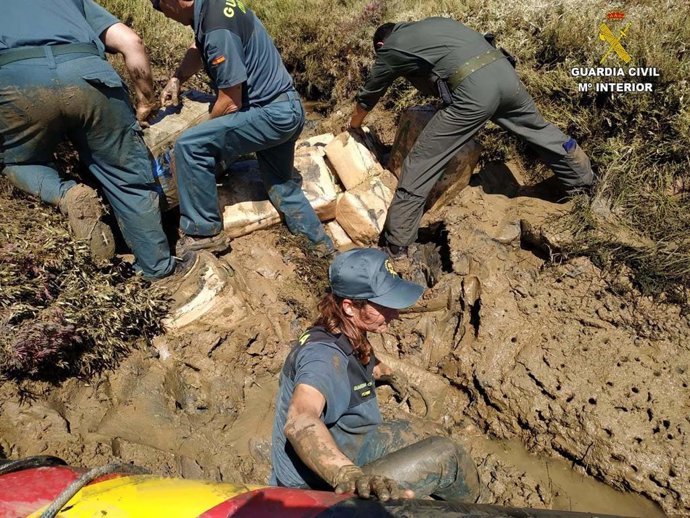 Un momento del operativo antidroga.
